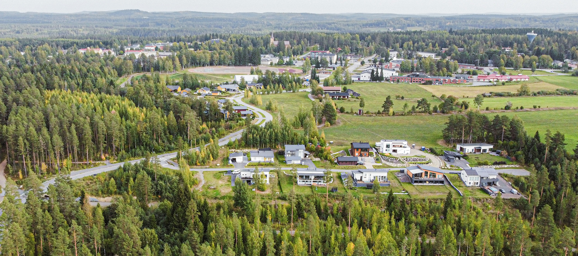 Kontiolahden kirkonkylän maisemia ilmakuva.