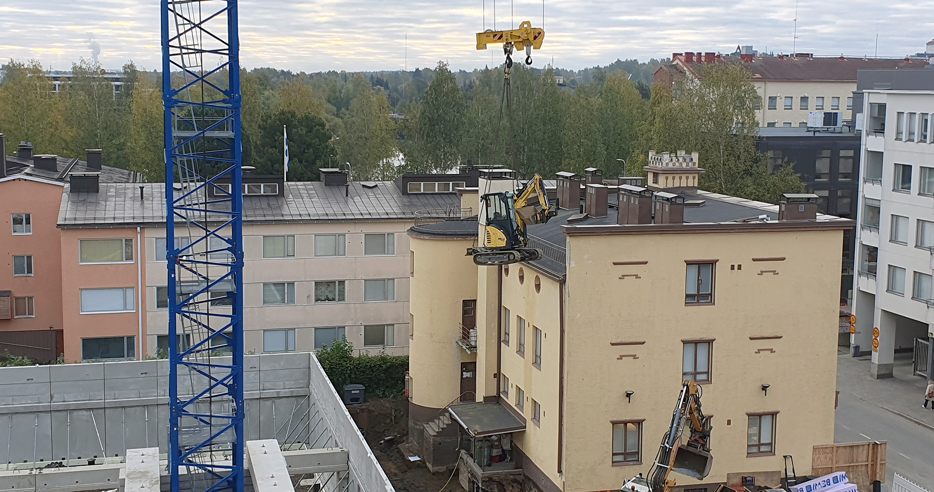 Rakentamisen pohjakosketus takana?